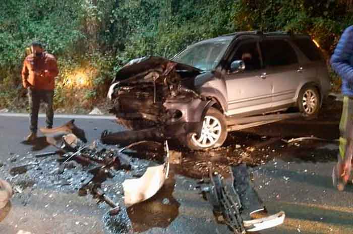 Grave-accidente-carretero-en-Valle-de-Bravo.jpg