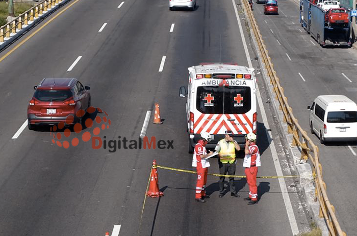 Hallan a mujer sin vida sobre la carretera México Toluca 2