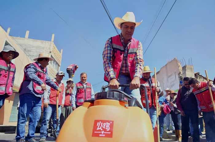 Inicia_Óscar_Sánchez_Programa_de_Bacheo_2023_en_Almoloya_de_Juárez_2.jpg