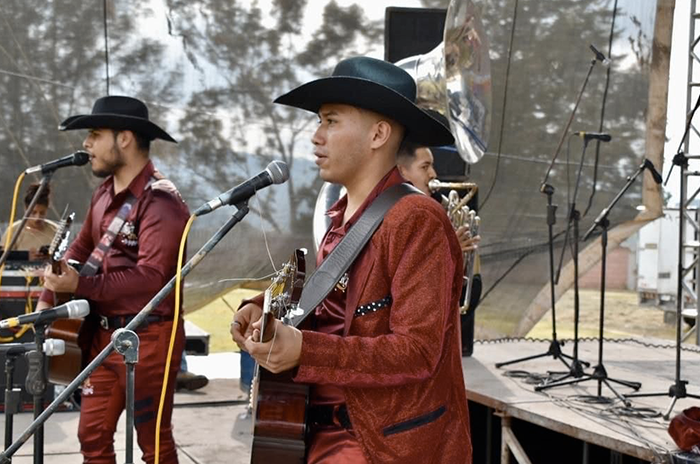 Jaripeo en Donato Guerra alegró a más de 13 mil asistentes de todo el Edomex 2