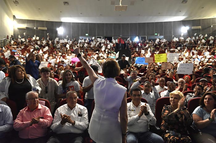 La-candidata-de-Fuerza-y-Corazón-por-Naucalpan-destaca-el-desarrollo-orden-y-seguridad-como-pilares-de-su-campaña-2.jpg