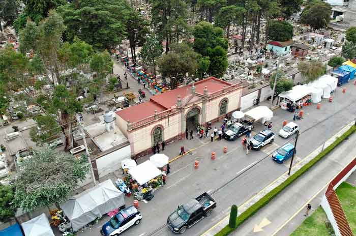 Metepec_Operativo_garantiza_seguridad_en_Día_de_Muertos.jpg