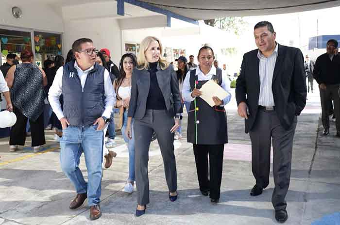 Más-del-53-de-escuelas-rehabilitadas-con-Acción-por-la-Educación-2.jpg