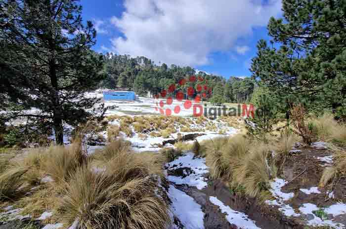 Nieve_en_primavera_Llegan_turistas_al_Nevado_de_Toluca_2.jpg