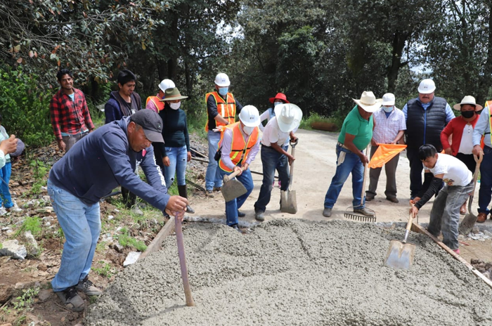 Obras públicas Villa Victoria 2