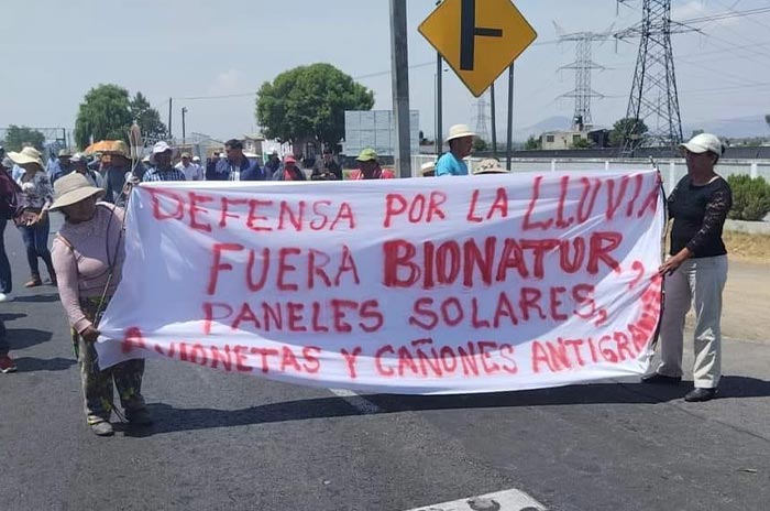 Precaución_Bloquean_la_Toluca-Atlacomulco_2_2.jpg