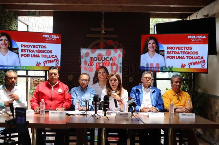 Presenta_Melissa_Vargas_proyectos_estratégicos_para_una_Toluca_de_primera_4.jpg