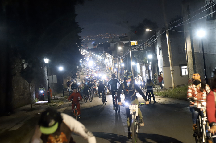 Primera Rodada del Terror arranca festejos del Día de Muertos en Santiago Tianguistenco 3