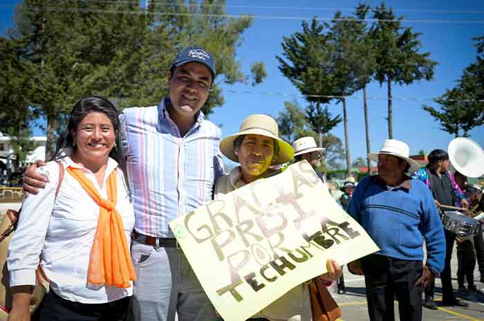 Programa_ABRAZO_da_becas_a_niños_huérfanos_de_SanMateoAtenco_2.jpg