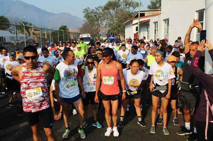 Realizan_la_26_Carrera_Atlética_del_Hombre_de_Acero_2023_en_ValleDeBravo_2.jpg