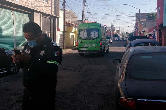 Recibe-descarga-electrica-un-albañil-en-Toluca.jpg