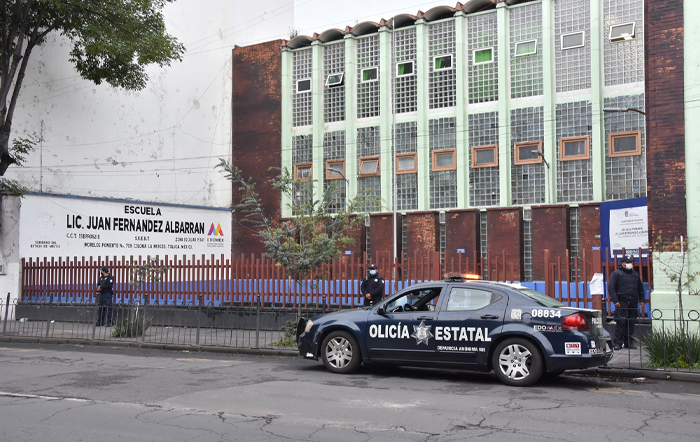 Regreso a clases policías 2