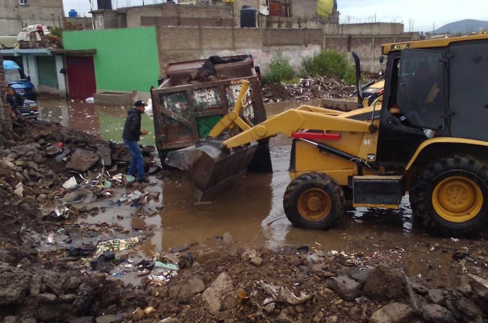 Se_desborda_Canal_de_La_Compañía_en_Chimalhuacán_24.jpg