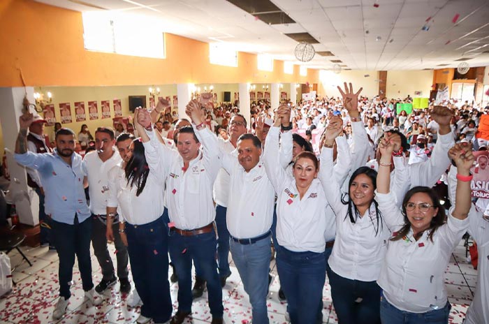 Se_suman_mil_200_liderazgos_de_Transformando_Conciencias_a_Ricardo_Moreno_2_2.jpg