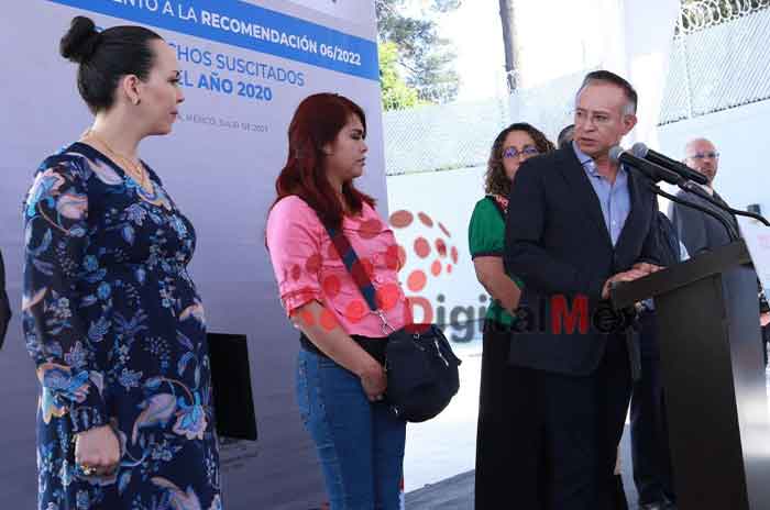 Toluca_Ofrece_disculpas_Raymundo_Martínez_a_mujer_víctima_de_abuso_policial.jpg