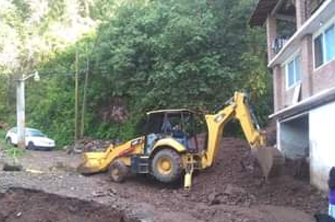 Tormenta deja deslaves encharcamientos y apagones en Valle de Bravo 2