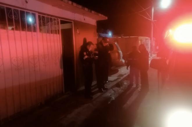 Vecinos se percataron de un intenso olor a combustible que salía de una vivienda en Camino Real.