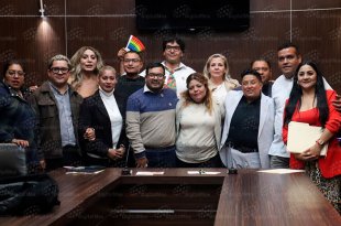 Meme Navarro expresó su apoyo al personal del hospital y destacó la labor de la Clínica de la Diversidad, que opera con recursos limitados para atender a la comunidad LGBTTTIQ+.