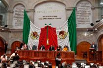 Se impondrá una pena de prisión de dos a siete años y de treinta a doscientos cincuenta días de multa.