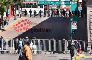 Blindan centro de Toluca por manifestaciones
