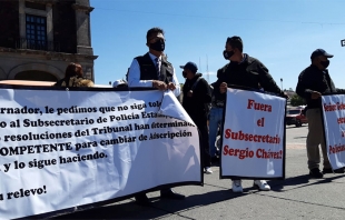 #Toluca: Protestan policías por cambios de adscripción