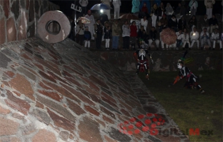 Inauguran cancha para &quot;juego de pelota&quot; en Teotihuacán