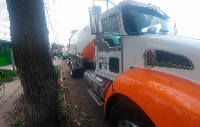 Golpean y &quot;pican&quot; a gaseros frente a la Central de Abasto de Toluca