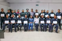 La invitación al ascenso estuvo dirigida a los hombres y mujeres de 18 a 40 años efectivos policiacos en activo