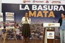 Azucena Cisneros Coss, presidenta municipal de Ecatepec, informó sobre las acciones de limpieza y desazolve implementadas para reducir los riesgos de encharcamientos durante las lluvias.