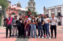 Alfredo Castillo Torres destaca el buen desempeño de los boxeadores del Edoméx y asegura apoyo continuo para sus futuros éxitos.