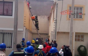 Trabajador de CFE se electrocuta en #Toluca