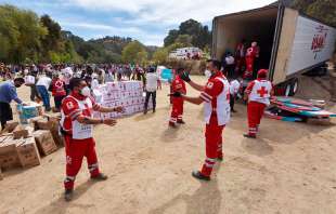 Encabezó la entrega de ayuda humanitaria en beneficio de 400 familias en Texcoco