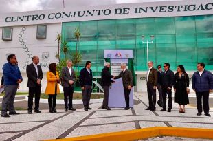 Entregan equipo e infraestructura en el Centro Conjunto de Investigación en Química Sustentable