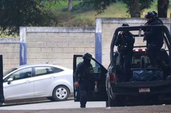 Nueve miembros de la familia Huicochea desaparecen tras enfrentamiento en Texcapilla.