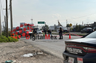 Elementos de seguridad acordonaron la zona tras el accidente en la carretera Toluca-Naucalpan