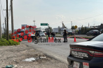 Elementos de seguridad acordonaron la zona tras el accidente en la carretera Toluca-Naucalpan