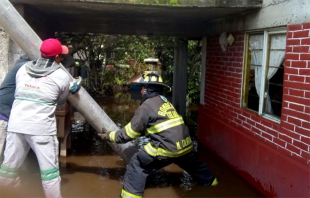 Atienden autoridades de Toluca más de 60 servicios por las lluvias de las últimas horas