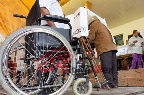 Estas mamparas móviles se adaptarán a las necesidades específicas de cada votante con discapacidad