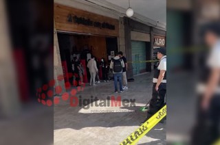 Al lugar acudieron Protección Civil, Bomberos Toluca y paramédicos del Servicio de Urgencias del Estado de México (SUEM).