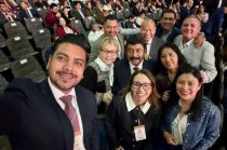 La presidenta municipal de Ecatepec, Azucena Cisneros Coss, asistió al Tercer Informe de Gobierno de la gobernadora Delfina Gómez Álvarez.