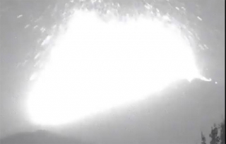 Vuelve a explotar el #Popocatépetl