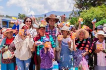 El presidente municipal entregó la pavimentación de caminos en San Pedro la Hortaliza, Potejé Norte y Plan de San Miguel