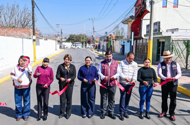 Delfina Gómez encabezó el corte de listón del mejoramiento urbano integral de la calle Everardo González,