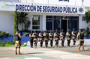 Deslina Metepec a su policía tras señalamientos de la Familia Michoacana