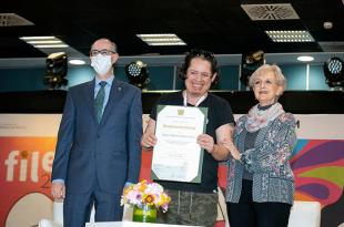 La FILEM fue inaugurada por el rector de la UAEMéx, Carlos Eduardo Barrera Díaz; la secretaria de Cultura y Turismo estatal, Marcela González Salas, y el alcalde de Toluca, Raymundo Martínez Carbajal.