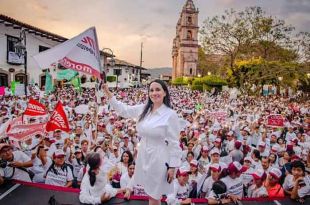 La candidata enfatizó el compromiso de su gobierno con el progreso, la transparencia y el cuidado del entorno.