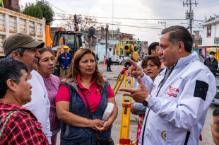 Ricardo Moreno supervisa el arranque de la pavimentación en calle El Nevado