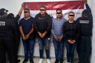 Se aseguraron tres vehículos, armas de fuego y dinero en efectivo. 