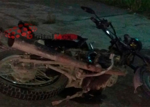 Choque de motocicleta en Toluca deja una mujer muerta