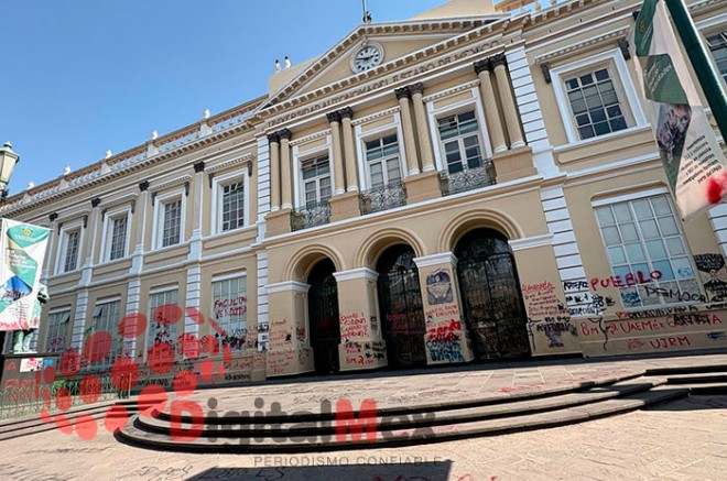 #Video: Estudiantes de la #UAEMéx exigen un proceso libre de imposiciones para la elección de rector